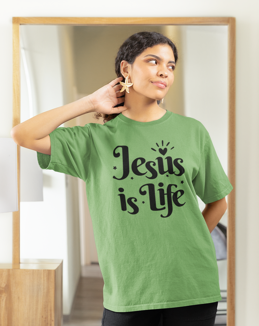 Jesus is Life | T-Shirt