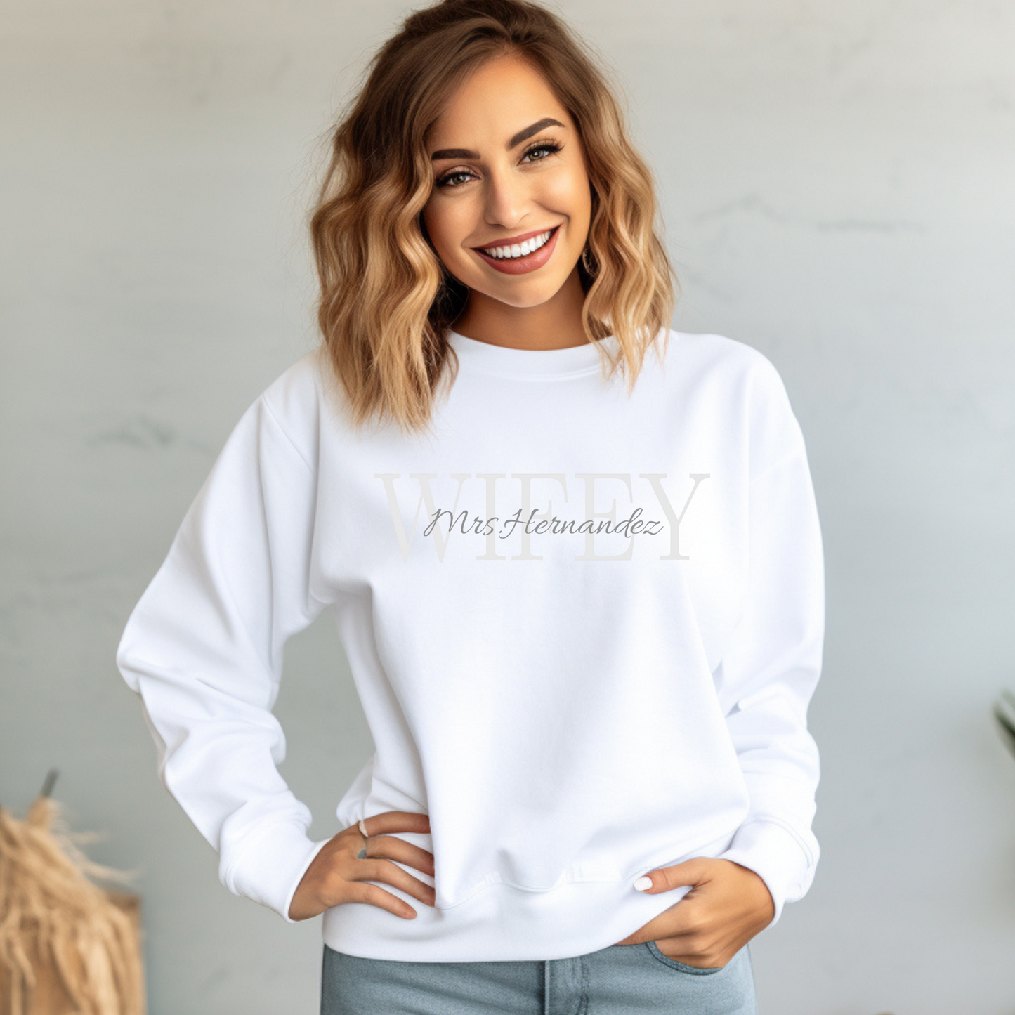 PERSONALIZED | WIFEY | Sweatshirt