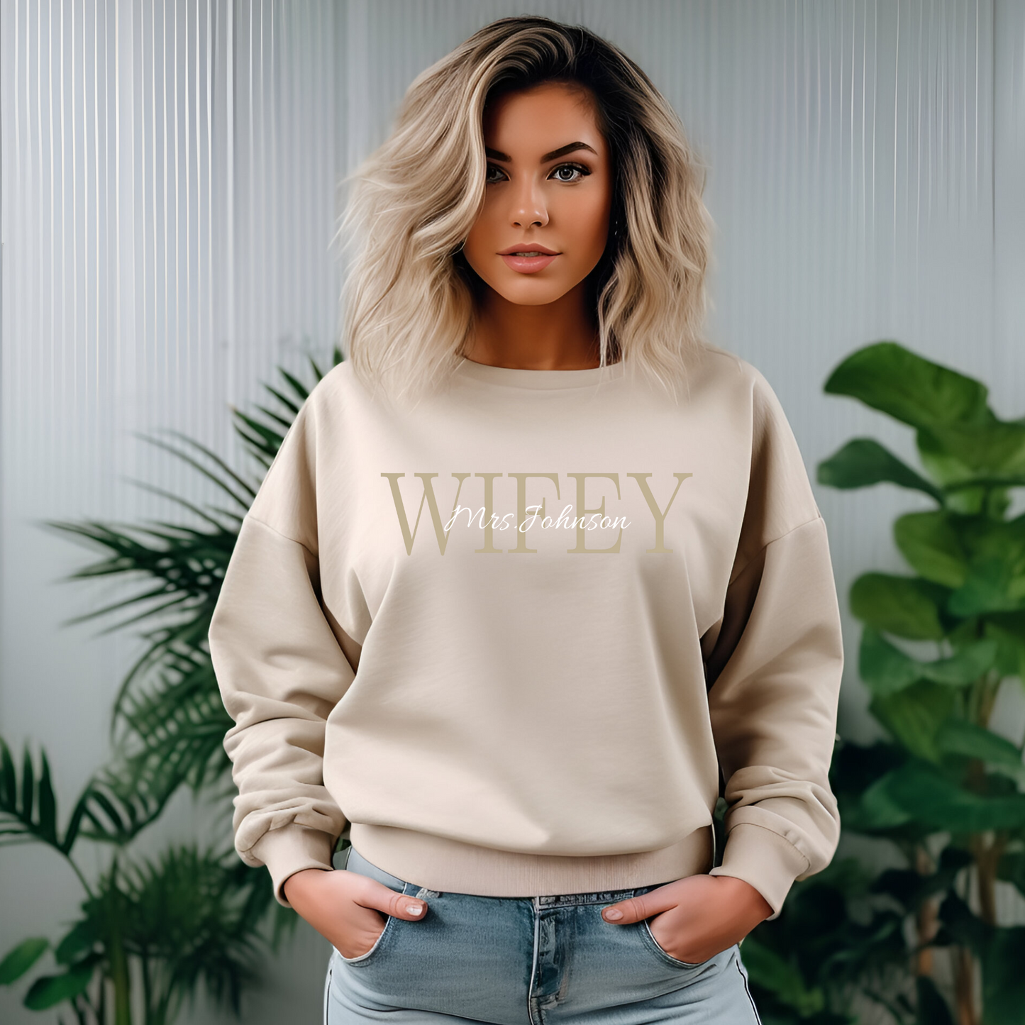 PERSONALIZED | WIFEY | Sweatshirt